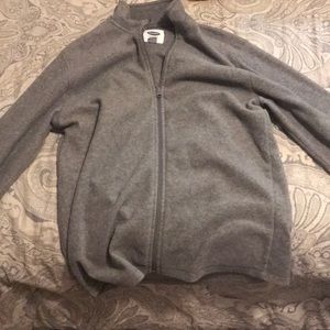Men’s grey pullover